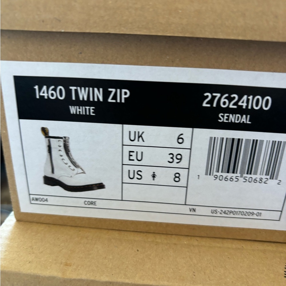 NIB Dr. Martens Women's 1460 Twin Zip 27624100 White Leather Boots 8 9 10 - Picture 13 of 15